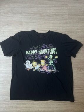 Black 'Happy Haunting!' Graphic Tee - Short Sleeve MEN
